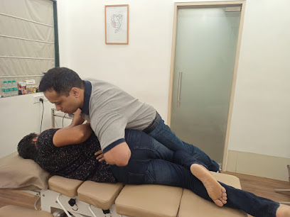 DR. RAHUL KULKARNI PT