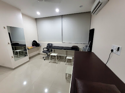 Dr Tushar Bapat - Physiotherapist