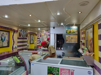 Khatri Bandhu Pot Ice-Cream & Mastani