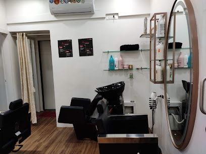 Salon Apple Sinhagad Road [Unisex]- Best Salon in Sinhgad Road